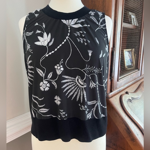 Athleta Zephyr Wildflower Shell Tank Top - Picture 3 of 5